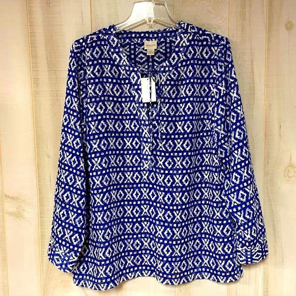 Chico's Tops - NWT Chico’s Blue And White Print Keyhole Tie Blouse Sz 2 Aztec Tribal